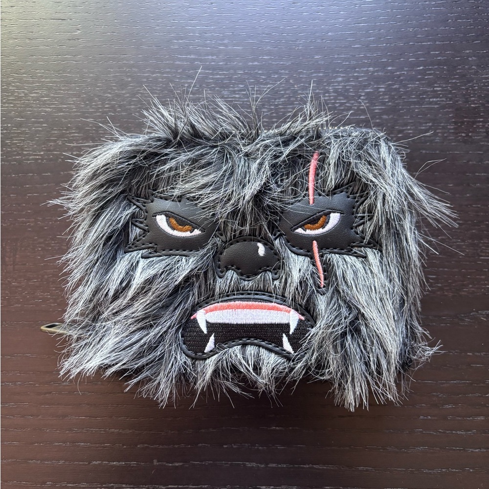 Loungefly STAR WARS Krrsantan wallet